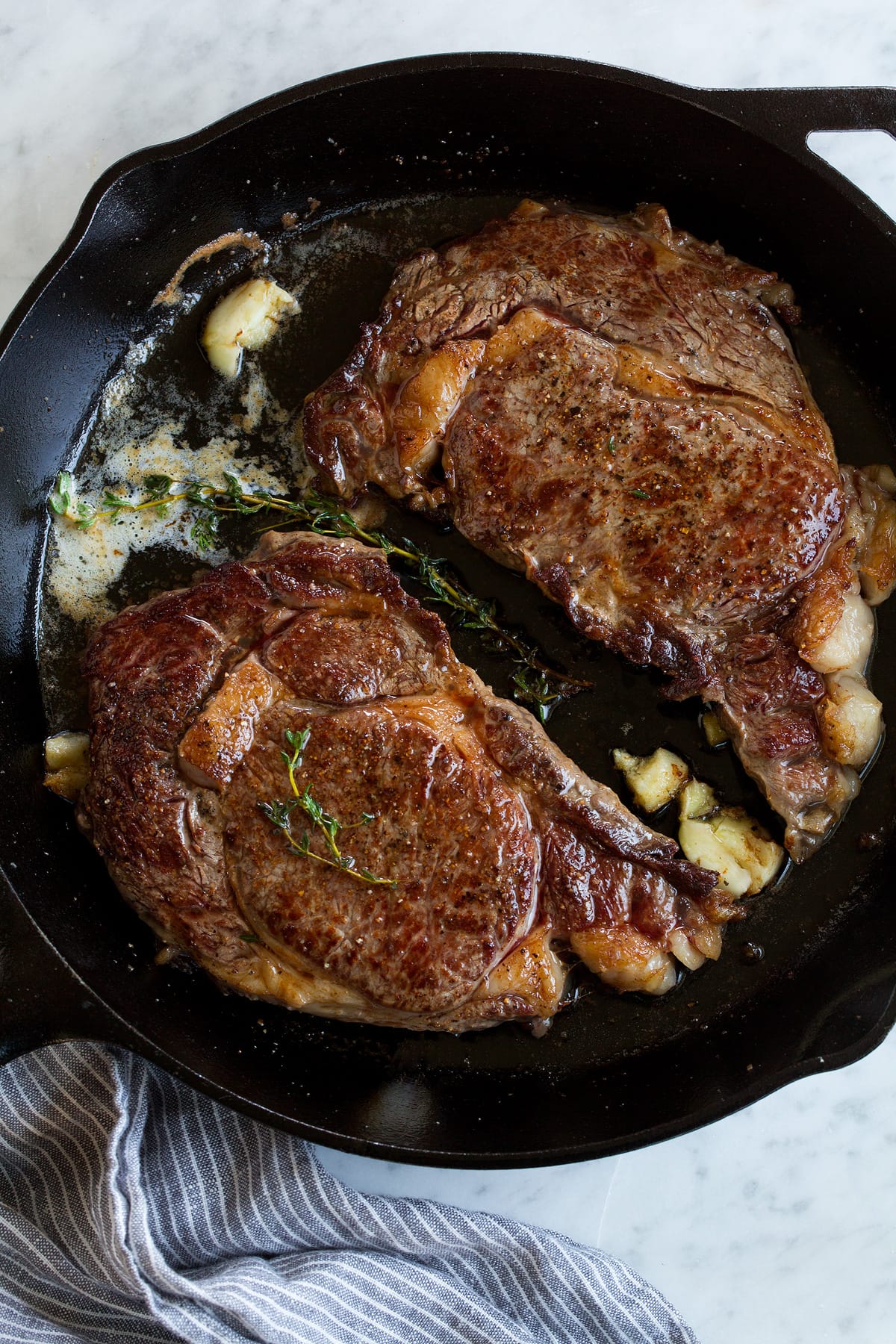 Effortless Pan Seared Steak: Simple Tips for Perfect Garlic Butter Flavor